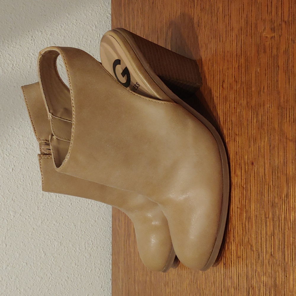 G by Guess Brand tan open back heels size 6.5 womens Gabryel Style